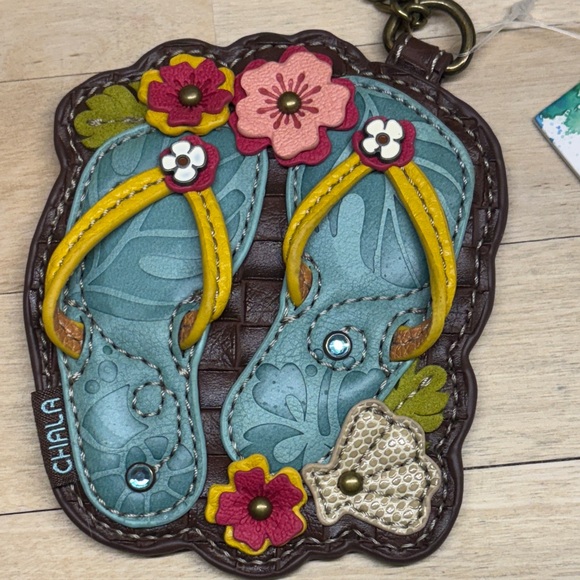 Chala Handbags Flip Flop Keychain Change Purse - Picture 2 of 12